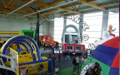 Photo de AIR GAMES FRANCE - JEUX ET STRUCTURES GONFLABLES - RODEO MECANIQUE - TOBOGGAN - BABY FOOT HUMAIN - Tain l'Hermitage
