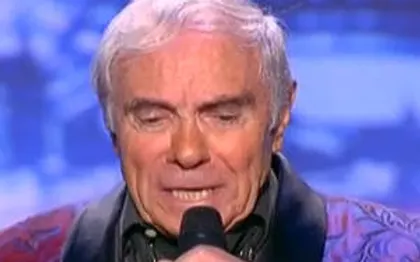 Photo de Marcel Azna chanteur Interprète chante Aznavour en Direct