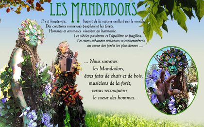 Photo de Artiste de Rue échassier accordéon et violon / Hérault