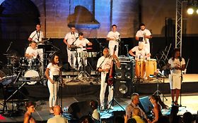 Pablo et son orchestre latino-cubain / 13 Bouches du Rhône 
