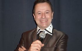 Photo de Magicien avec animaux Tarn - Show Laser- Mascottes -Christian VEDEILHE