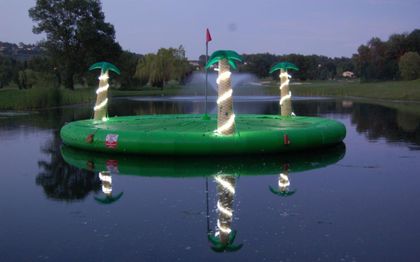 Photo de Location de Green de Golf flottant - Ocean Golf by Green Art