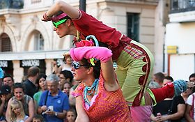 Photo de CIELO -  echassiers- SPECTACLE DE RUE / clown Pyrénées-Orientales