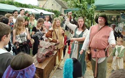 Photo de LES GARDIENS DU GRIMOIRE - Animations médiévales - Paris -