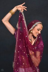 Clara Farah danseuse brésilienne et danseuse orientale PACA Marseille