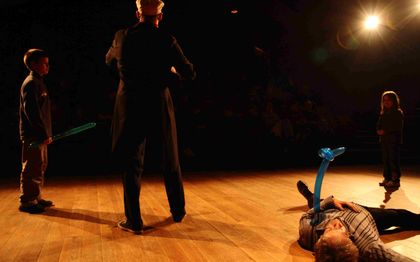 Photo de Cirk'Emoi - Jongleur - Clown - Magicien Close up - Lobbes - BELGIQUE