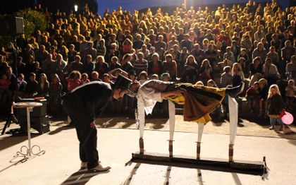 Photo de FUN CHOC - SPECTACLE DE MAGIE - CLOSE UP - SCENE - ECHASSES - FEE - CHATEAUBRIANT - NANTES - ANGERS