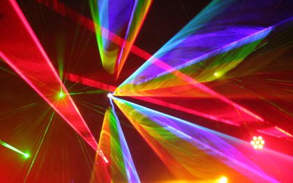 Photo de Laser show, Harpe Laser, Effets Spéciaux Rhône Alpes / Aworldlaser