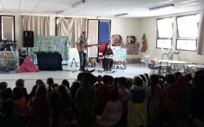 Photo de ANIMATION MUSICALE ENFANT SENIORS TOUS PUBLICS BORDEAUX MARC VANHOVE