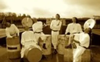 Photo de Cie Poum tchaC - Spectacles de Percussions