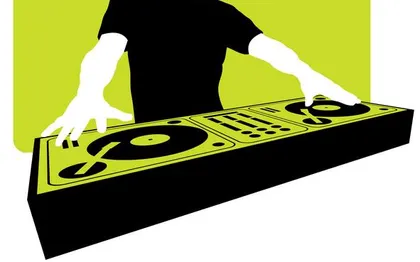 Photo de Yakadanser - Animateur DJ avec sono - Toulouse