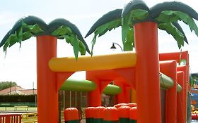 Photo de Le Pays Fun-Tastique Location de Château Gonflable Jeux Lille Calais