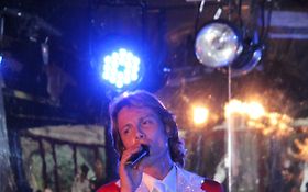 Photo de Yannick Sosie de Claude François en live / Occitanie