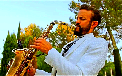 Photo de SAXLOVER Fun Action - Saxophoniste - NICE - CANNES - MONACO - VAR