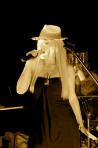 Ness' Chanteuse/choriste/animatrice DJ'ette - Moselle