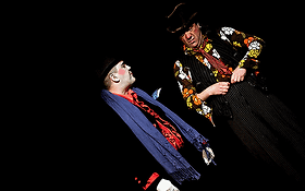 Photo de Compagnie Sous le Pavé - Spectacle de Rue et Scène - Tours