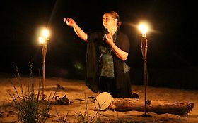 Balade Contée
Conteuse, Chanteuse, Accordéoniste
Merlenchanteuse - Isère