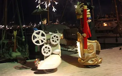 Photo de Animation insolite - Les Productions Insolites - MobiloCiné - PARIS