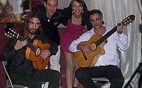 Photo de Gipsy Music - Chansons guitares gitanes - Genève - Lausanne - Suisse