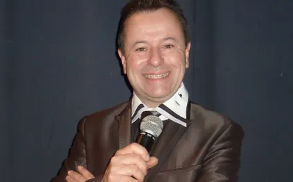 Photo de Magicien avec animaux Tarn - Show Laser- Mascottes -Christian VEDEILHE