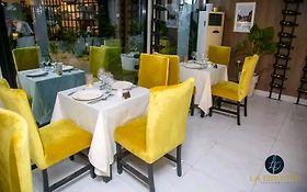 Photo de LA MANDARINE RESTAURANT BRAZZAVILLE