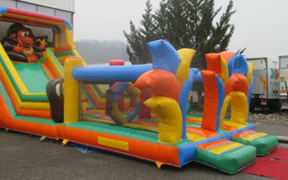 Photo de Gonflalpes événementiel location chateau gonflable Jeux Annecy