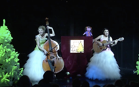 Photo de LE VOYAGE DE NINA - NINA ATTEND LE PERE NOEL,  spectacle enfants