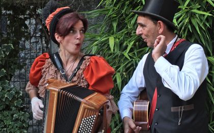 Photo de Animation Orgue de Barbarie Accordéon Guitare, Jour de Fête - DROME 