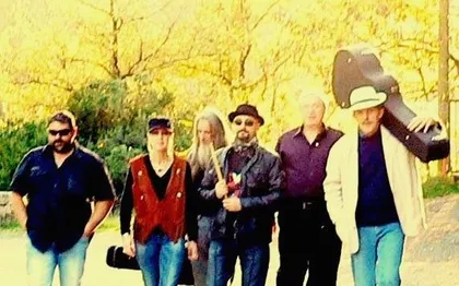Photo de OCTOBER ROAD - Groupe de Rock - Années 70 - AURIAC