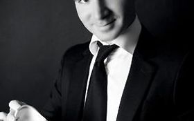 Photo de Magicien Paris - Spectacle de Magie Close - up - Paris - Ile de France