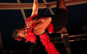 Photo de Cie Commun Accord - SPECTACLE DE CIRQUE - JONGLEUR - TRAPEZISTE - GRENOBLE