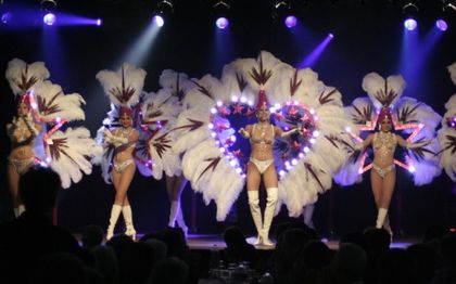 Photo de PARIS SPECTACLE - REVUE CABARET - SOIREES A THEME 60 - 70 - 80 - LYON 
