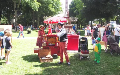 Photo de LE PETILLON - ORCHESTRES ET SPECTACLES CABARET / ENFANTS