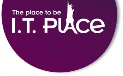 Photo de IT Place Bar restaurant - rue Montmartre - Paris 75002