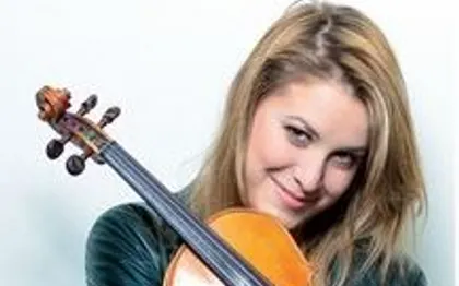 Photo de Violoniste professionnelle  Ile de France CLASSIQUE/TZIGANE/VARIETE