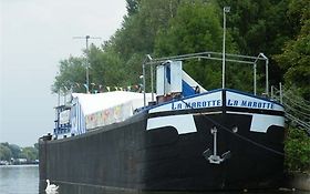 Photo de BATEAU LA MAROTTE - LOCATION DE SALLE - BATEAU GUINGUETTE - ESSONNE