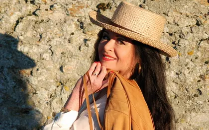 Photo de MARIA SAINT PAUL CHANTEUSE - Paris / Corse