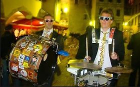 Photo de Fanfare Funk - Jazz - Afro Beat - Batunga & The Subprimes - FRANCE et BRUXELLES