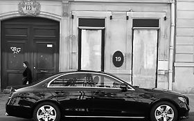 Photo de Voiture avec Chauffeur Service / PARIS ILE DE FRANCE