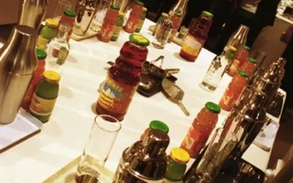 Photo de La Fabrique à Cocktail - Atelier Festif  - Animation Gourmande - PARIS
