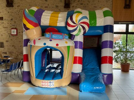 Mel Eventss Location chateaux gonflables limousin