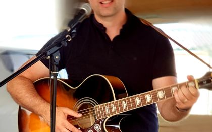 Photo de Jérémie Musicfun CHANTEUR GUITARISTE / Hauts de france 