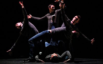 Photo de Compagnie Aliénés - Spectacle de Rue / Pas-de-Calais