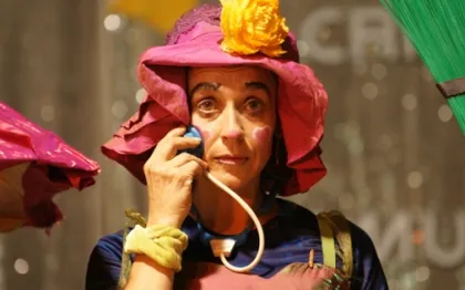 Photo de CLOWN Mademoiselle Pirouette  - BRANTOME ANGOULEME PERIGUEUX LIMOGES