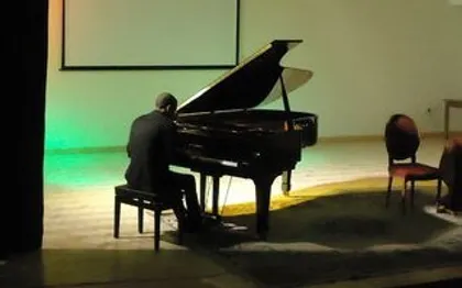 Photo de Anis Gouicem - Pianiste - Concertiste - Sousse - Tunisie