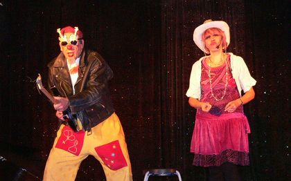 Photo de Awerell et Patoune Clowns, Spectacle de Noël - LA TOUR DU PIN