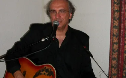 Photo de Lionel Fourage - CHANTEUR GUITARISTE DJ - EVREUX - ROUEN - VERNON