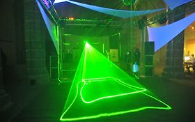 Photo de PERFORMANCE LIGHT SHOW - LUMIERES, DJ, ANIMATEUR, PHOTOGRAPHE - CHARTRES - ORLEANS - Bretagne
