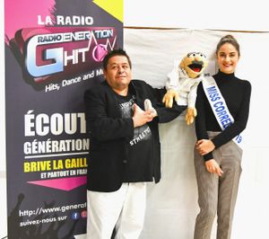 Julien rouge ventriloque avec miss corèze