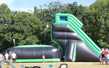 Photo de Plein Gaz Loisirs Location de Structure Gonflable Jeux - Rennes Nantes